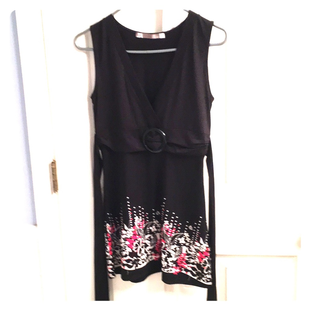 Fun summer/spring tank top (long fit).